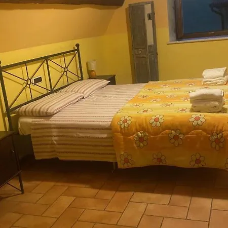 Guest house Affittacamere Roggio , Vagli Di Sotto , Lucca *