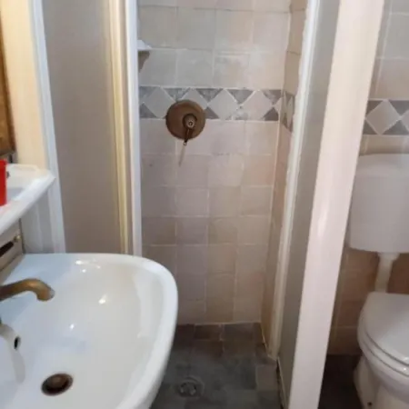 Affittacamere Roggio , Vagli Di Sotto , Lucca Guest house Fabbrica